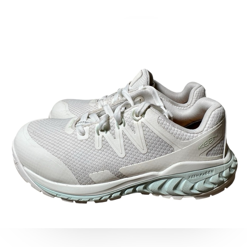 Keen women’s Utility Dillon Comp Toe work sneaker‎ shoe slip resistant White 7W